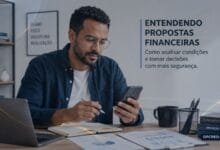 Pessoa analisando proposta financeira com apoio de correspondente bancário em ambiente organizado e educativo.